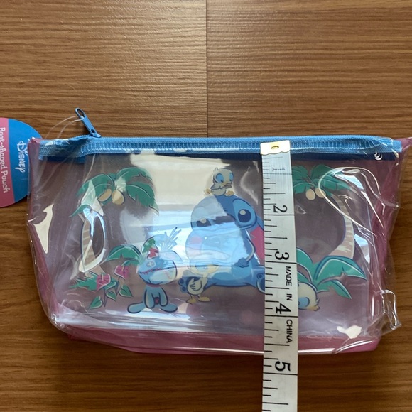 ❤️ Disney’s Lilo and Stitch Bundle NWT - Picture 3 of 16